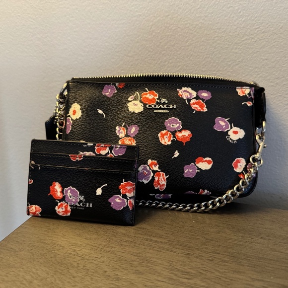Coach Handbags - Coach purse and card wallet